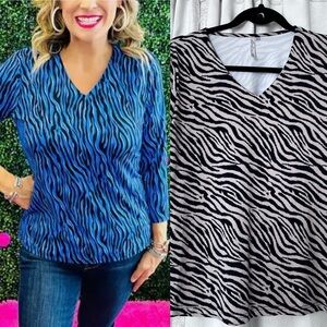 EUC Lulu-B Animal Print Zebra SPF Top size Small